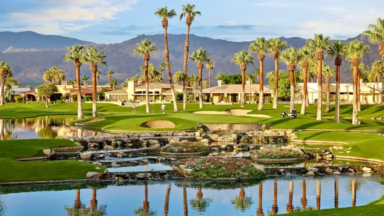 Luxury Golf Resorts USA: Premier Destinations & Hospitality Guide